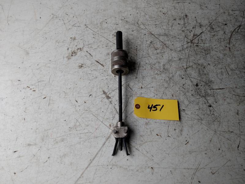 lot 451 image: Snap-On Slide Hammer Puller...