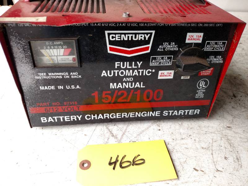 lot 466 image: Century 100 Amp 612 Volt Battery C...