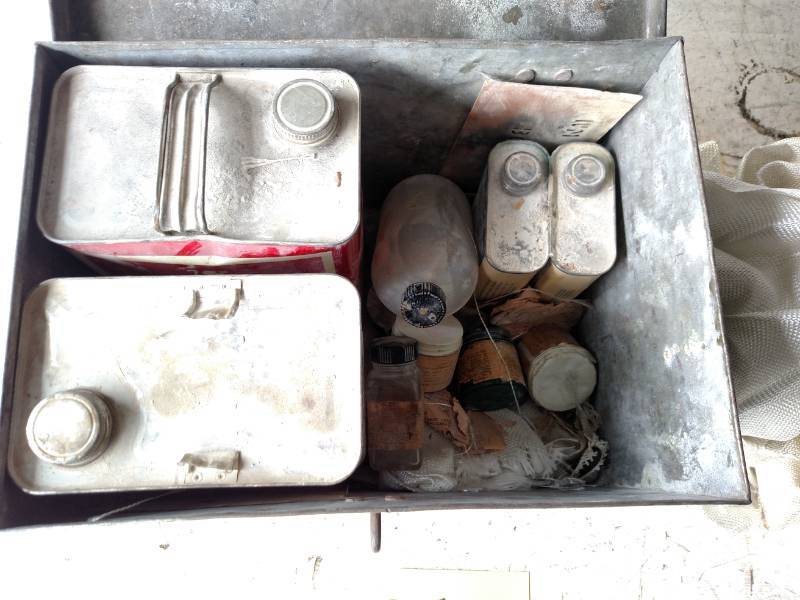 lot 535 image: Box with Asstd Fiberglass Repair I...