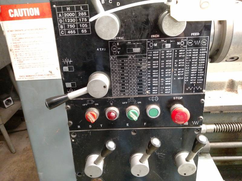 lot 6 image: Enco Model III-3100 Engine Lathe, 1...