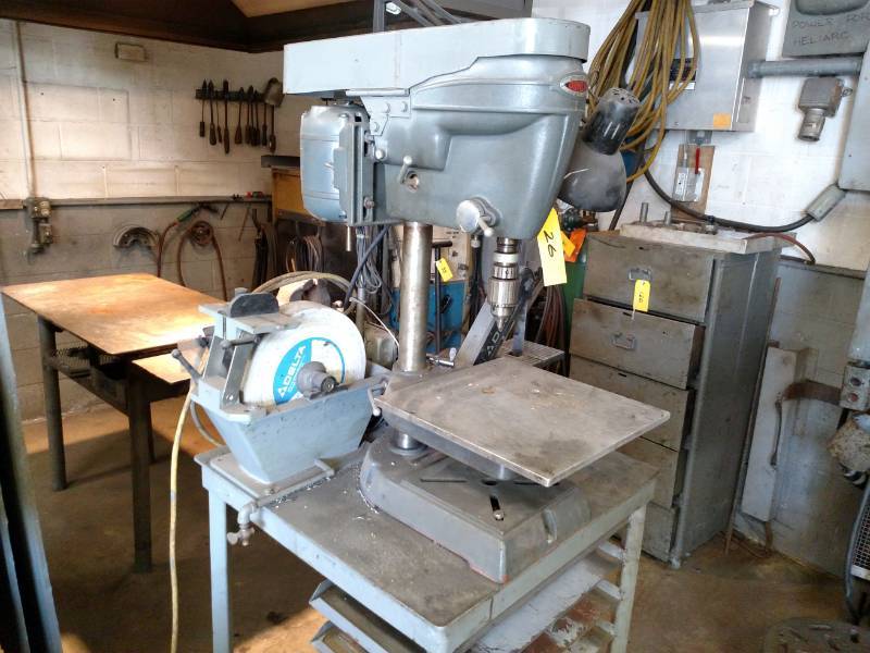 lot 26 image: 12 Drill Press, Delta 1 Belt Sand...