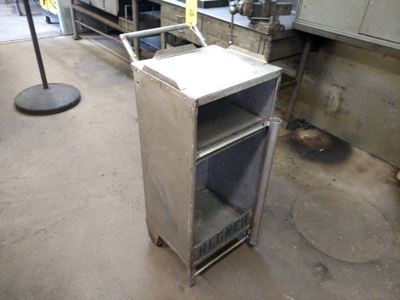 lot 89 image: Aluminum 2 Wheel Cart, 18x16x42...