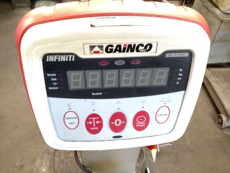 lot 93 image: GainCo Dura Weigh 12x12 Digital Sca...