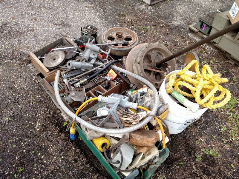 lot 625 image: Pallet of Asstd Hardware & Misc...