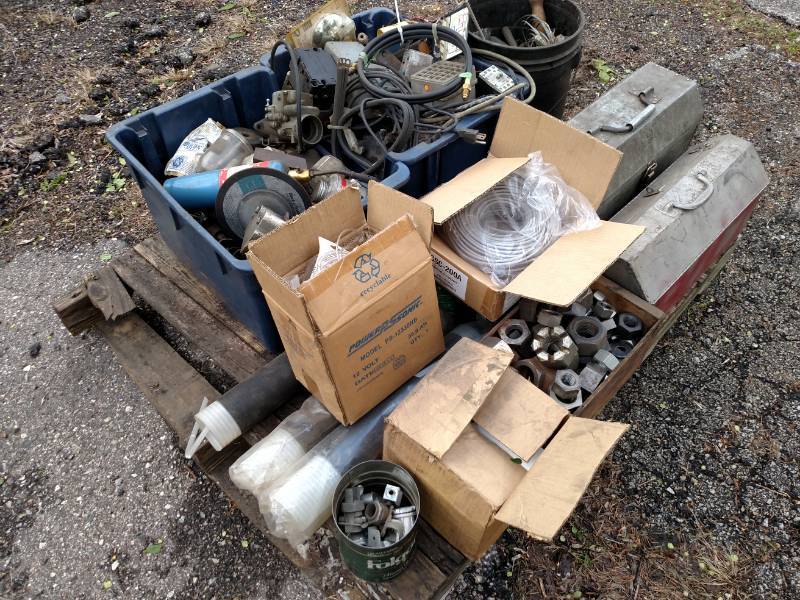 lot 627 image: Pallet of Asstd Hardware & Misc...