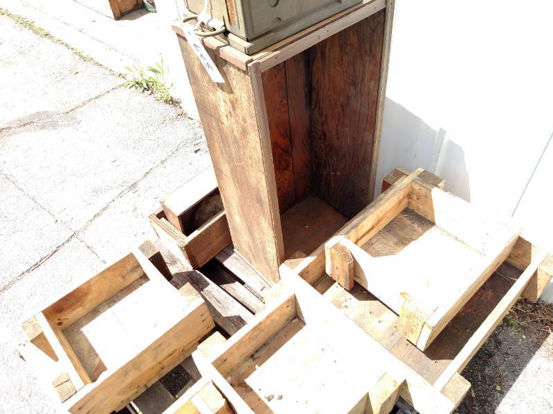 lot 645 image: Pallet of Asstd Boxes...