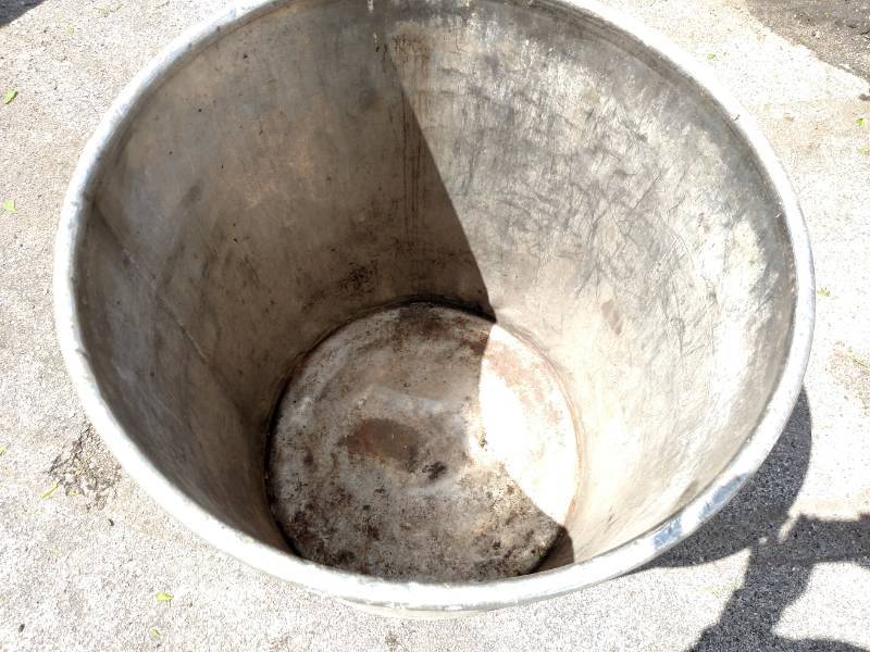 lot 652 image: Stainless Steel Tank, 24x30...
