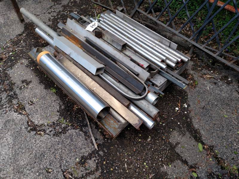 lot 663 image: Pallet of Assorted Metals...