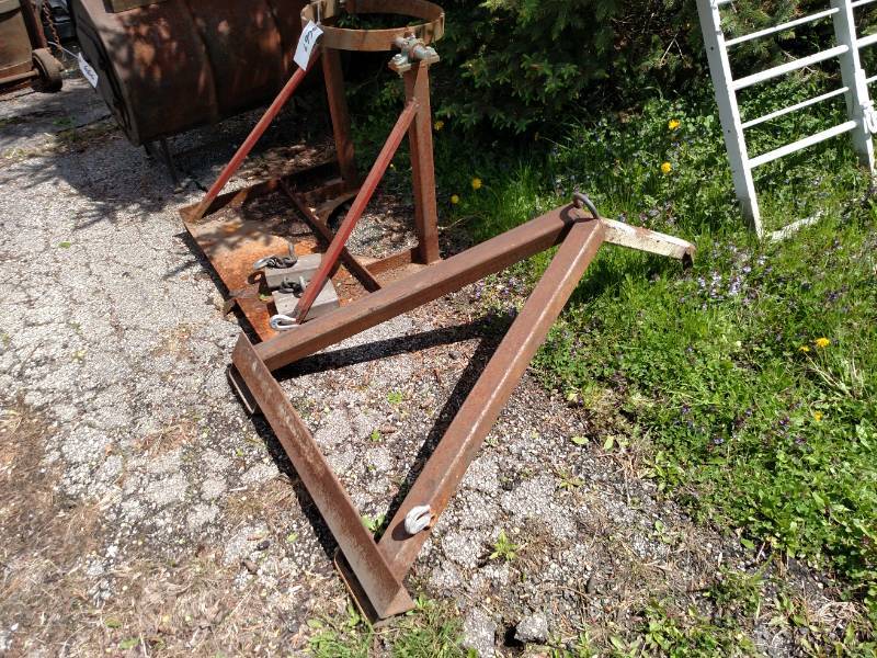 lot 667 image: ForkliftSkid Loader Fork Attachmen...