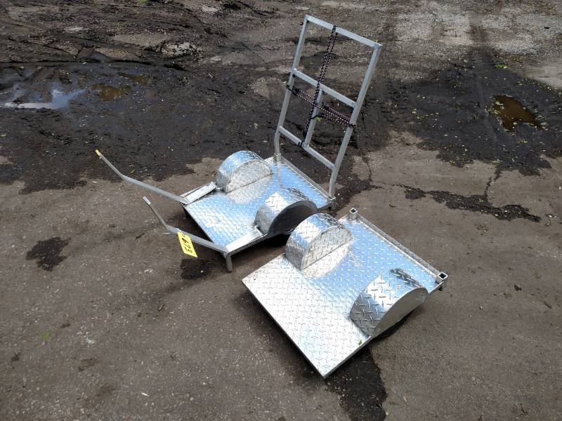 lot 673 image: (2) Aluminum Trailers, 20x24...