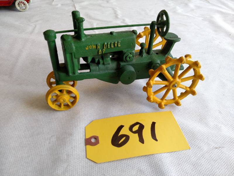 john deere op cast iron toy tractor