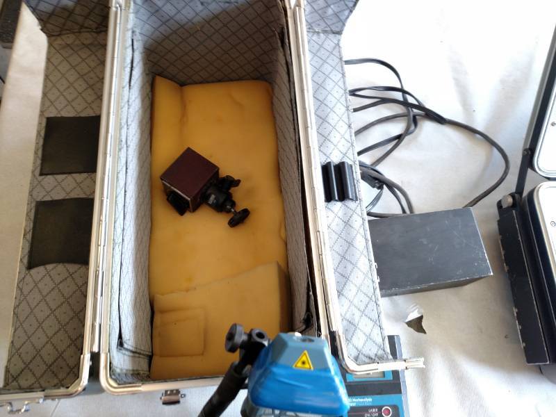 lot 744 image: Portable Static Balancing System, I...