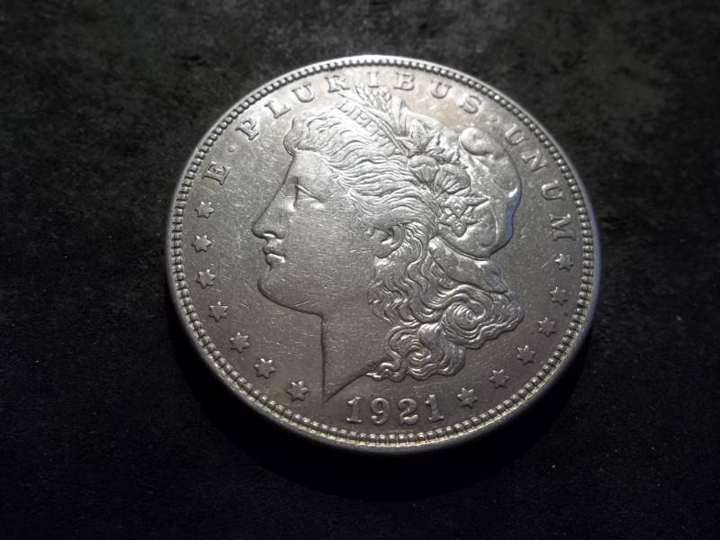 lot 36 image: 1921 D Morgan Silver Dollar