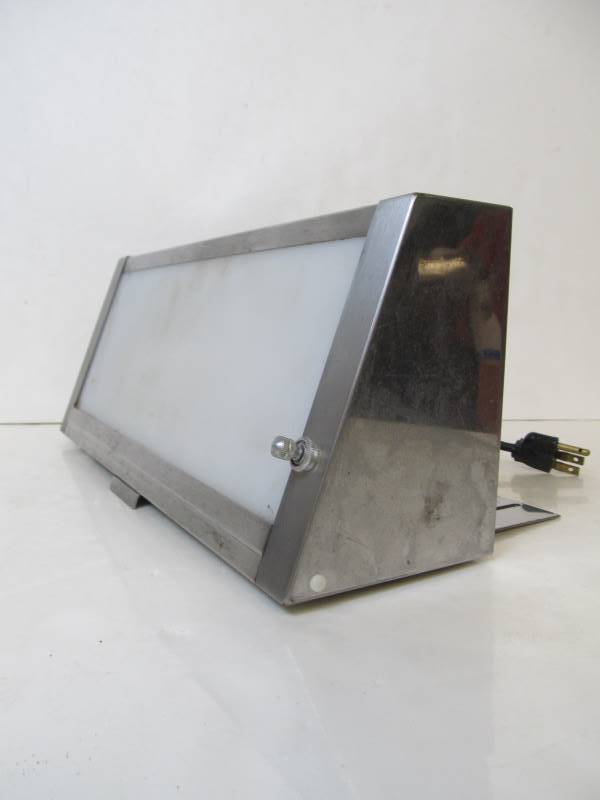 lot 31 image: Vintage Lighted Chrome Blank Display Sign