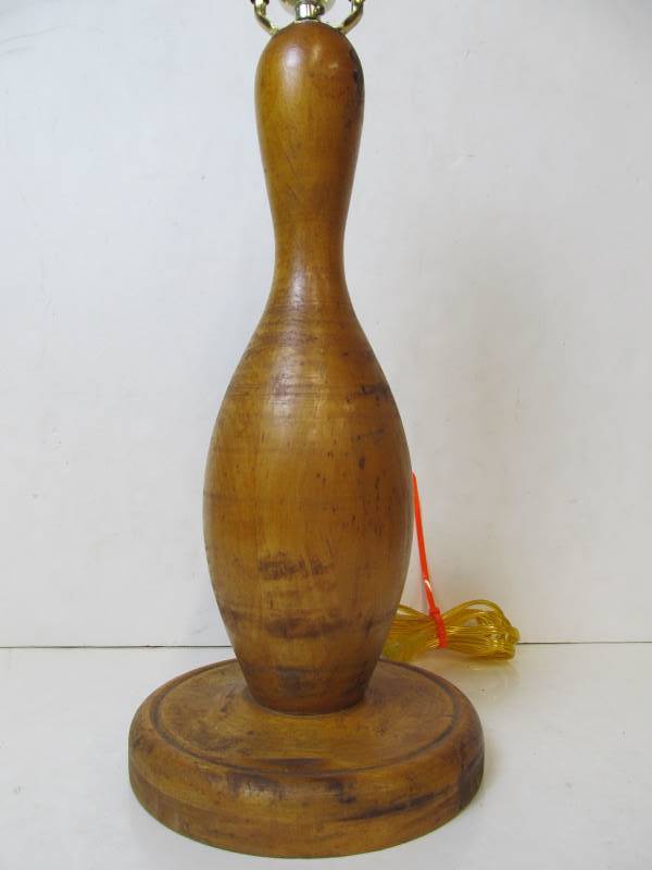 lot 37 image: Old Vintage Turned Wood Bowling Pin Table Lamp