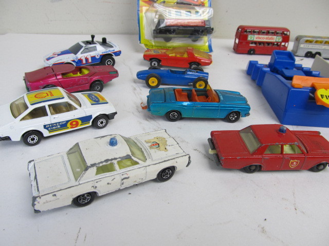 lot 67 image: Nice Group of Vintage MATCHBOX Diecast Cars