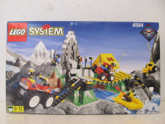 lot 106 image: LEGO Set Number 6584 wBox