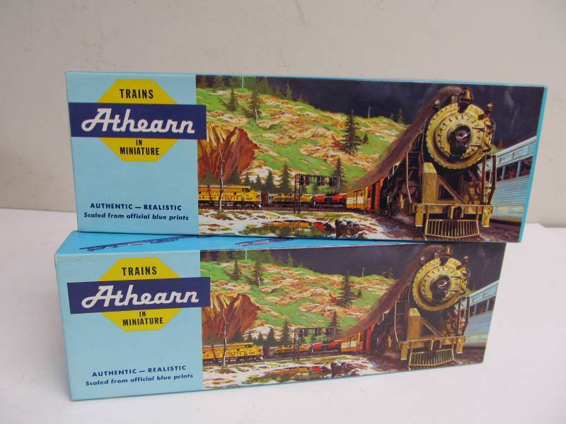 lot 129 image: Chicago Great Western HO Trains