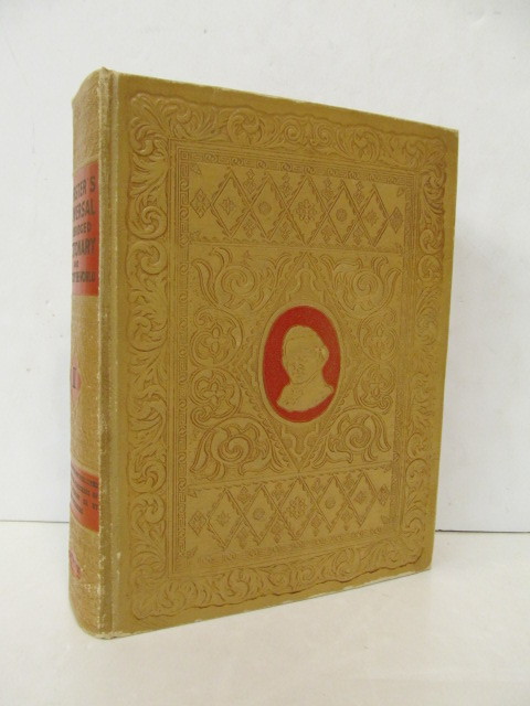 lot 206 image: Vintage 1937 Webster Universal Unabridged Dictionary Vol. 2