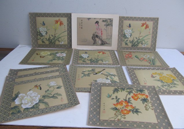lot 171 image: Large Group of Vintage Hand Painted Chinese Artwork