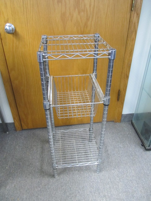 lot 224 image: NSF Metal Rack Shelf wSlide-Out