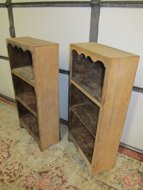 lot 297 image: Pair of Matching Small Vintage Wooden Bookshelf