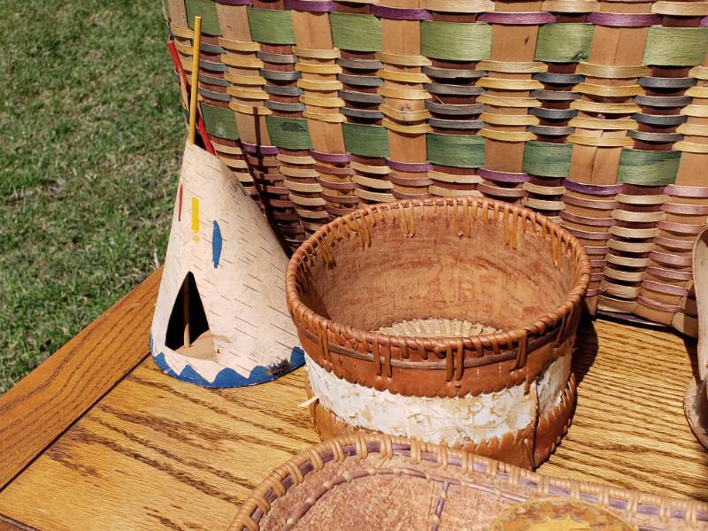 lot 59 image: Native American, etc. Weaved Baskets, Birch Folk Art, Etc.