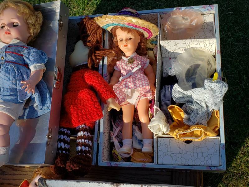 lot 90 image: Vintage Dolls, Doll Cases, and Doll Clothes including Horsman, etc.