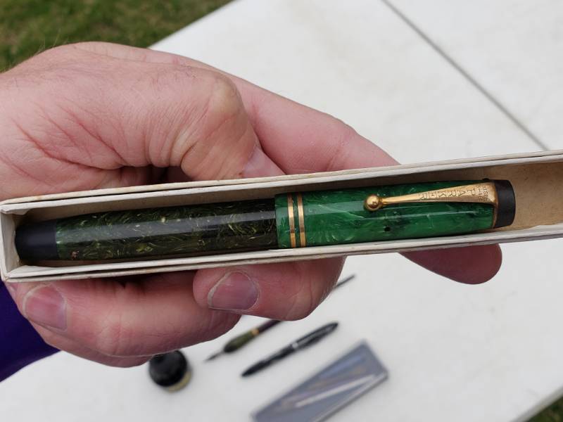 lot 96A image: Group of Fountain Pens and Supplies Parker, Sheaffer, etc.