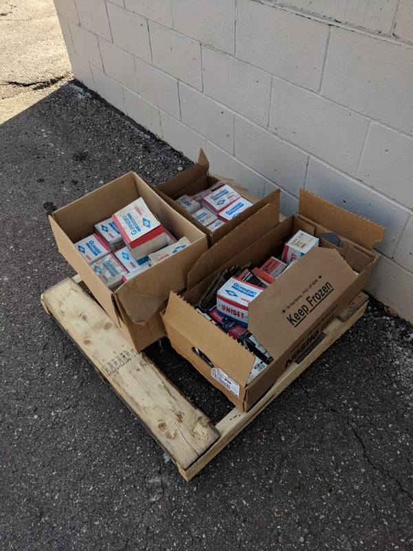 lot 14 image: Hardware Pallet Lot - Masterset Power Fasteners