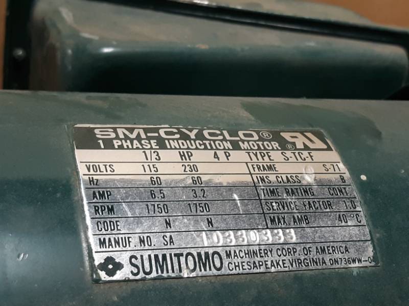 lot 47 image: 13 HP 1 Phase Electric Motor w Gearbox