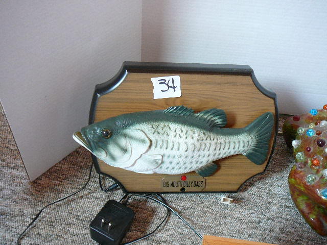 lot 34 image: Home Decor
