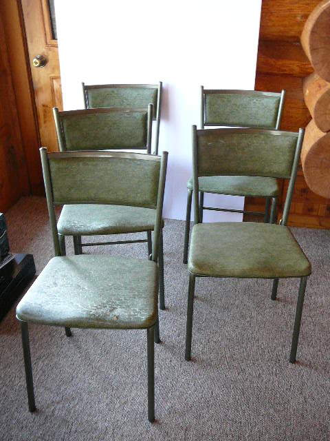 lot 41 image: Hamilton Folding Chairs