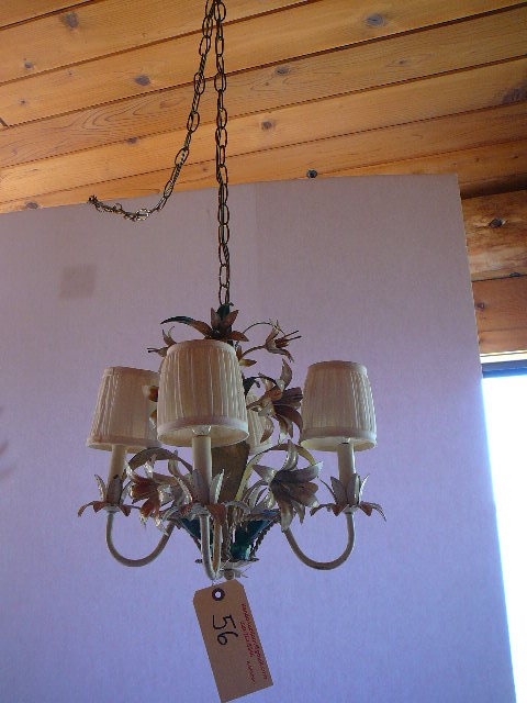 lot 56 image: Flower 5 Light Chandelier