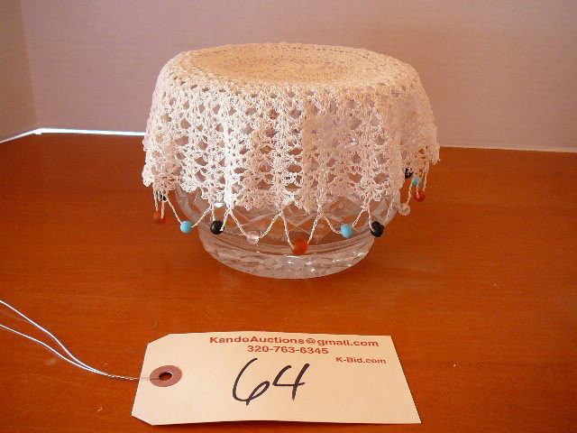 lot 64 image: Crystal Clear Hand Cut Crystal Candy Bowl & Doily