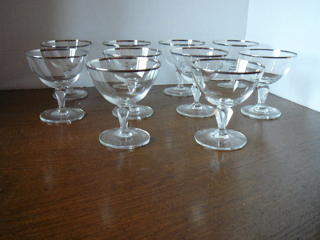 lot 97 image: Sherbet Glasses With Silver Trim