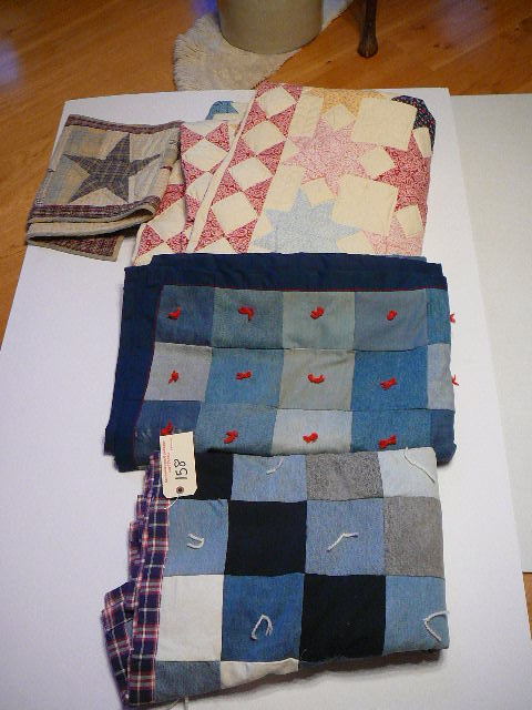 lot 158 image: 3 Quilts & 1 Table Runner