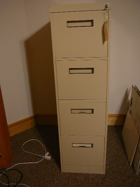 lot 170 image: 4 Metal Filing Cabinet With Key To Lock