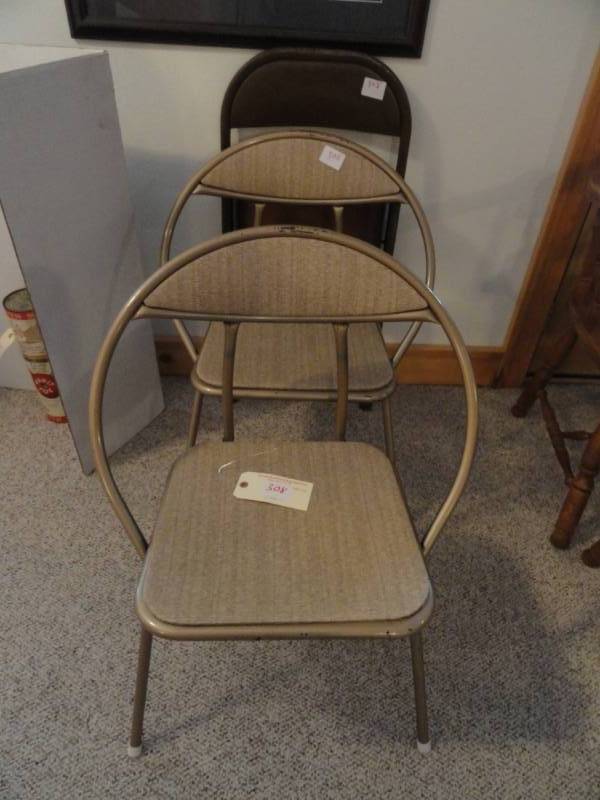 lot 308 image: Vintage Folding Chairs