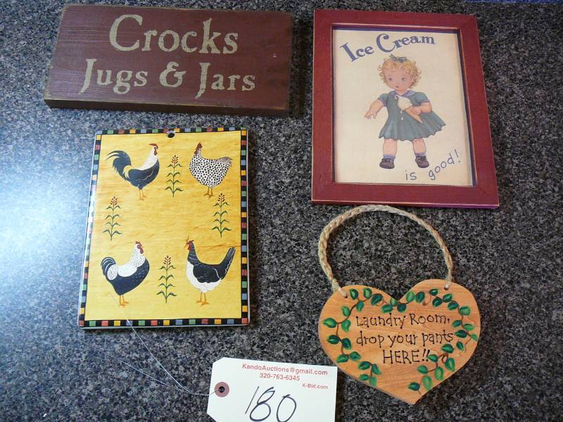 lot 180 image: Lot of Home Decor
