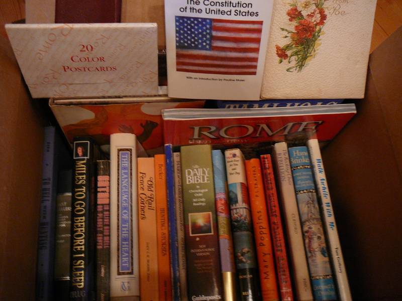 lot 206 image: Lot of Misc Books