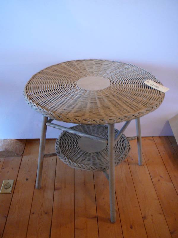 lot 246 image: Round Wicker End Table