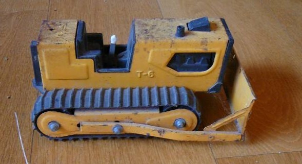 lot 196 image: Tonka Dozer