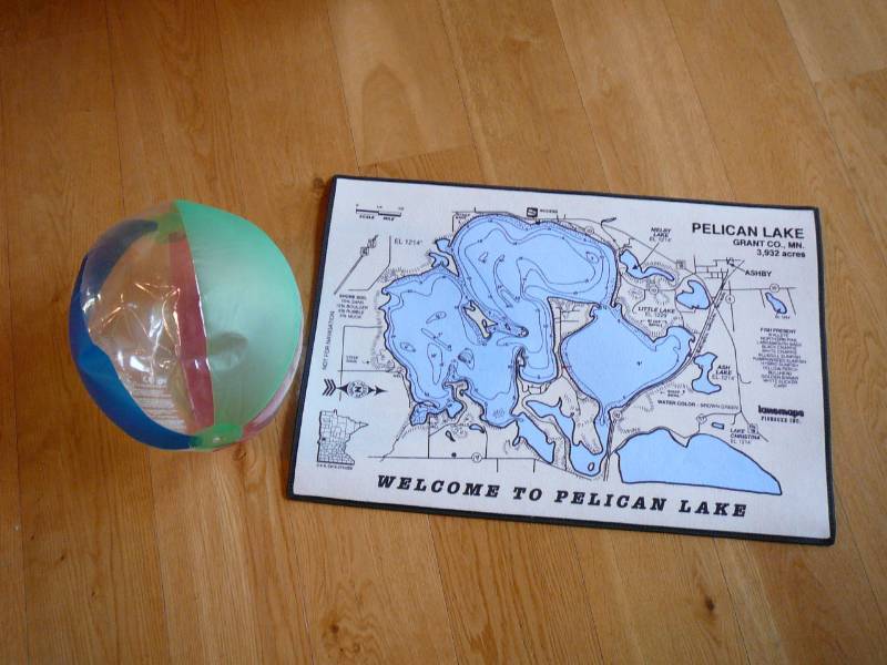 lot 203 image: PuzzlesToys