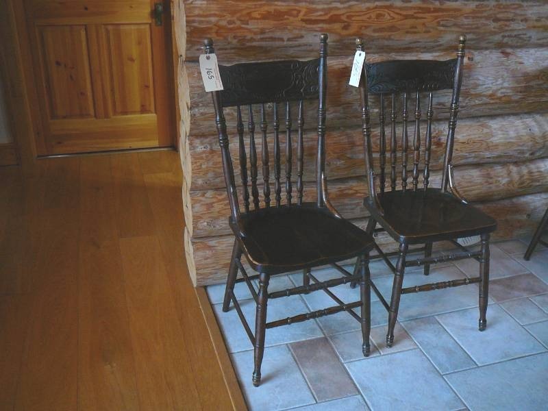 lot 165 image: 2 Vintage Oak Dining Room Chairs