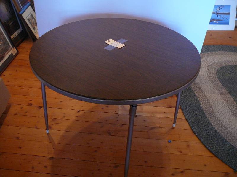 lot 257 image: Folding Card Table