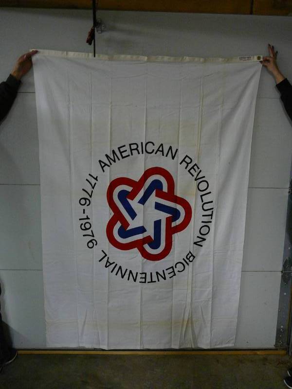 lot 487 image: Flag - American Flag Revolution 1976 Bicentennial