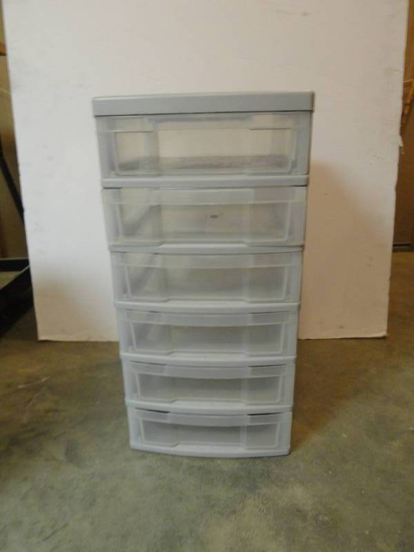 lot 405 image: 6 Drawer Storage