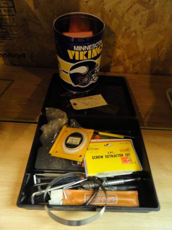 lot 432 image: Drill Bits, Screw Extractors, Allen Wrenches