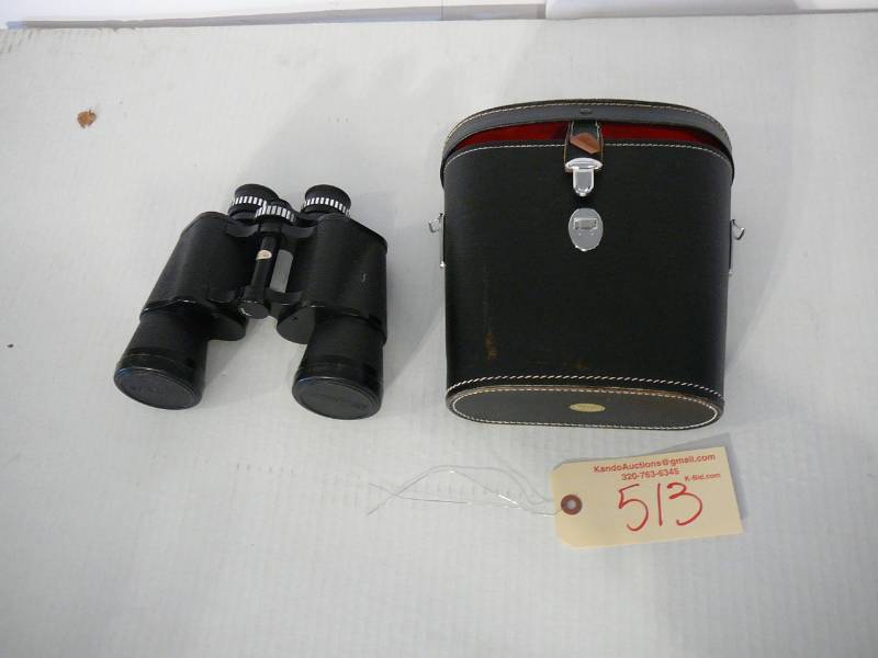 lot 513 image: Empire binoculars with case